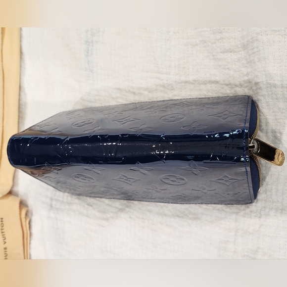 Louis Vuitton Monogram Vernis Zippy Wallet Grand Bleu Blue Card Holder Clutch - Picture 11 of 12